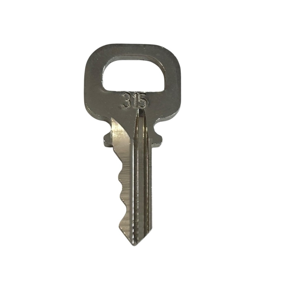 Authentic Louis Vuitton spare key 315 🔑 silver tone